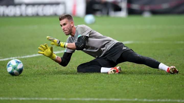 Jurgen Klopp Admits Liverpool Will Need to Protect Adrian Ahead of Extended Run in Goal