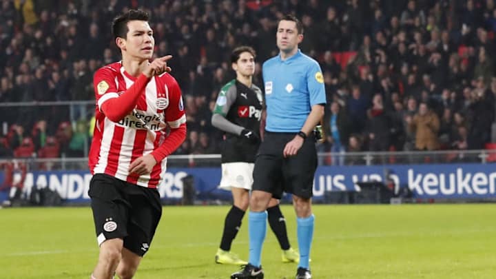 'Chucky' Lozano es buscado por el Manchester United