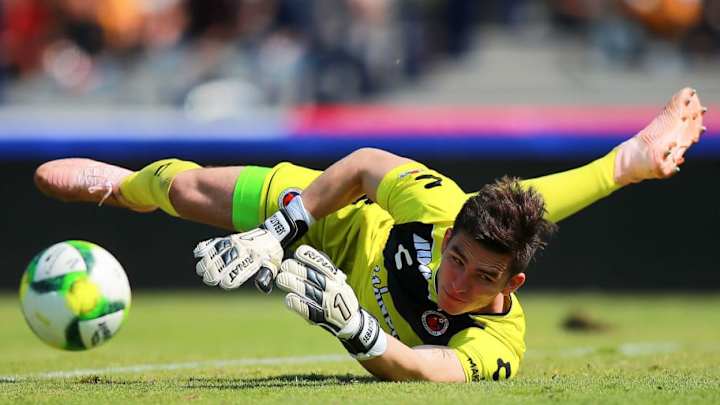 Veracruz podría pagar su permanencia vendiendo a Sebastián Jurado y Christian Menéndez