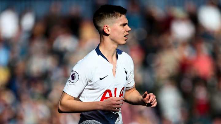 The Stat That Proves Juan Foyth Is Some Way From Becoming a Top Central Defender for Tottenham
