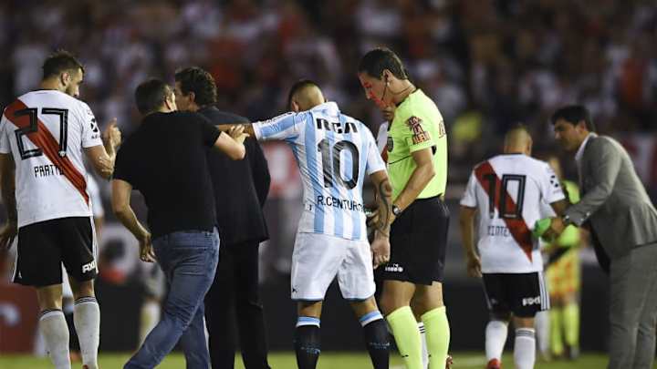 ¿Qué le dijo Centurión a Coudet antes de empujarlo en la cancha de River? ¿Qué le dijo Centurión a Coudet antes de empujarlo en la cancha de River?