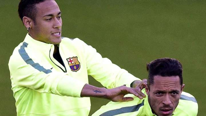Adriano, sobre Neymar: "Todos los que hemos estado en el Barcelona y salimos nos arrepentimos" Adriano, sobre Neymar: "Todos los que hemos estado en el Barcelona y salimos nos arrepentimos"