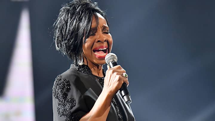 Gladys Knight Says She's Singing the Super Bowl's National Anthem to Give 'Its Voice Back'