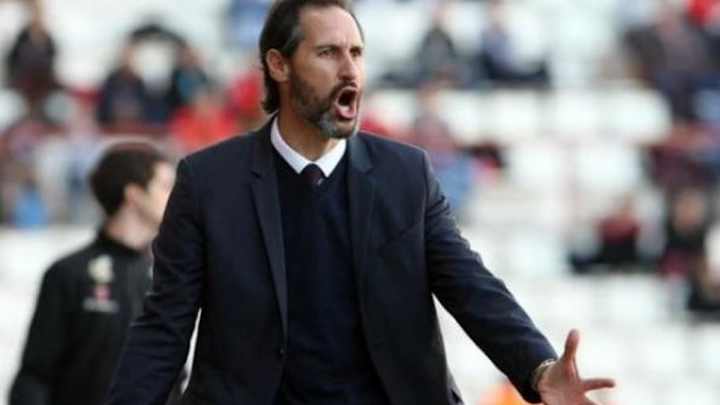 VÍDEO | La brutal charla de un técnico ante la falta de intensidad de sus futbolistas