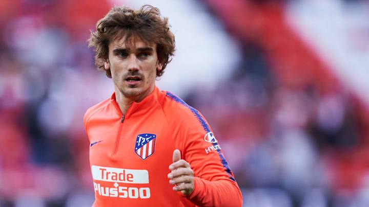Antoine Griezmann or Luka Jovic: Which Player Should Barcelona Sign This Summer?
