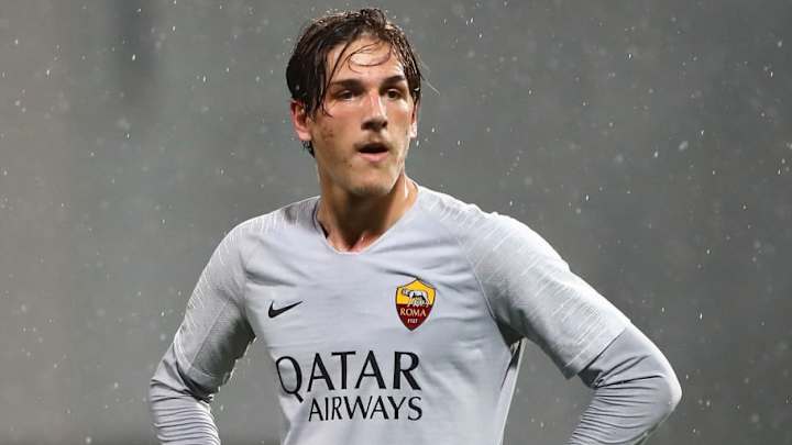 Manchester United Linked With Late Swoop for Tottenham & Juventus Target Nicolo Zaniolo Manchester United Linked With Late Swoop for Tottenham & Juventus Target Nicolo Zaniolo