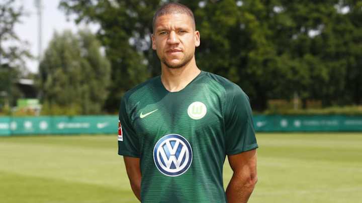 Schalke 04 Announce the Signing of Jeffrey Bruma on Loan From Bundesliga Rivals Wolfsburg