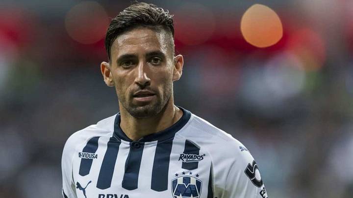 La opinión de Diego Alonso sobte abucheos de los aficionados Rayados a Jonathan Urretaviscaya