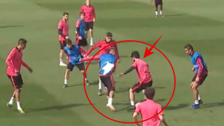 La increíble jugada de Isco Alarcón en el entrenamiento del Real Madrid que se hizo viral