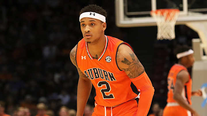 College Basketball Best Bets: 'Burn Baby Burn!