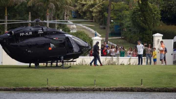 El último juguete de Neymar: un helicóptero valorado ¡en 13 millones de euros!