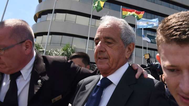 Rodolfo D'Onofrio fue amenazado violentamente por la barra de River