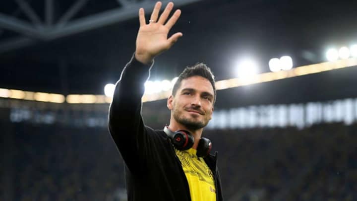 Mats Hummels Claims Titles Won at Borussia Dortmund Are 'Worth More Than Anywhere Else'