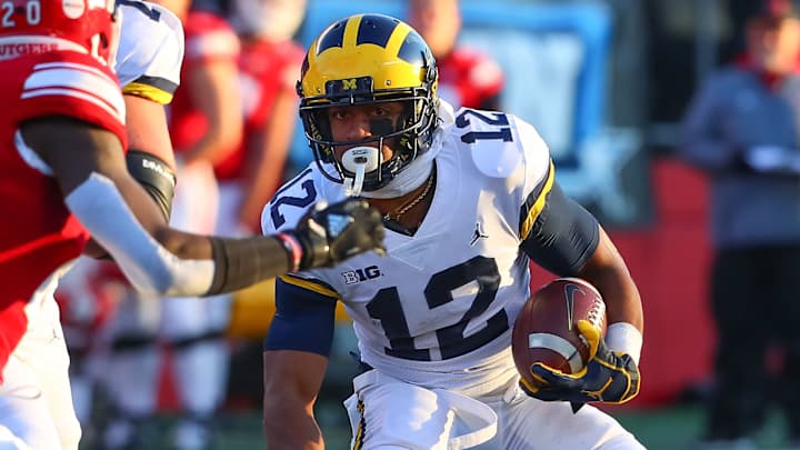 Michigan RB Chris Evans Mentions 'Academic Issues' After Being Removed From Team