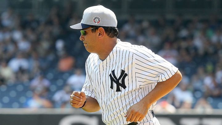 Yankees' Lee Mazzilli Hospitalized After Being Hit in Head by Baseball at Batting Practice Yankees' Lee Mazzilli Hospitalized After Being Hit in Head by Baseball at Batting Practice