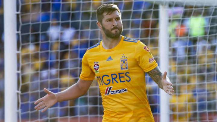 Luis Hernández arremete contra Gignac: "Lo comparan con Tomas Boy y nada que ver"