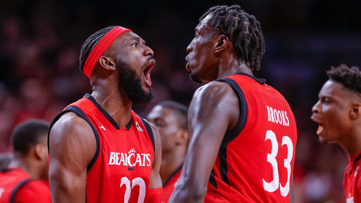 How to Watch Cincinnati vs. Iowa: March Madness Live Stream, TV Channel, Time