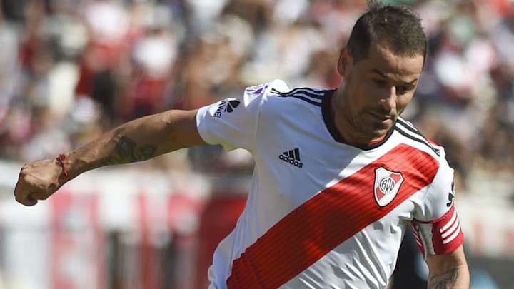 El emotivo saludo de Maradona para Rodrigo Mora, tras el anuncio de su retiro