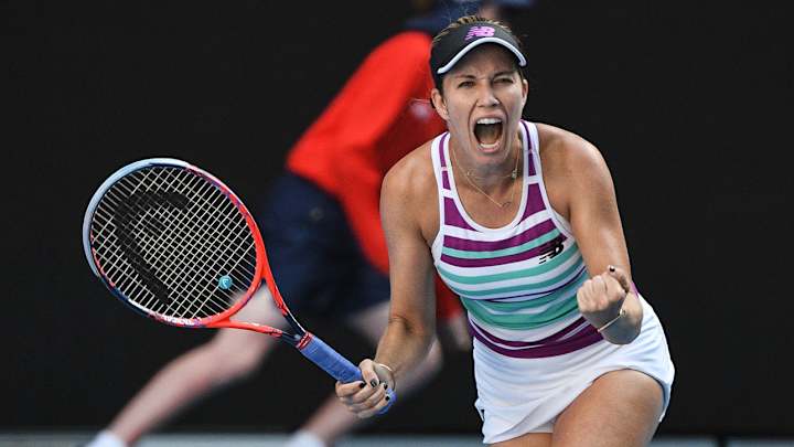 Danielle Collins Settles in, Overcomes Poor Start to Reach Semifinals at Australian Open Danielle Collins Settles in, Overcomes Poor Start to Reach Semifinals at Australian Open