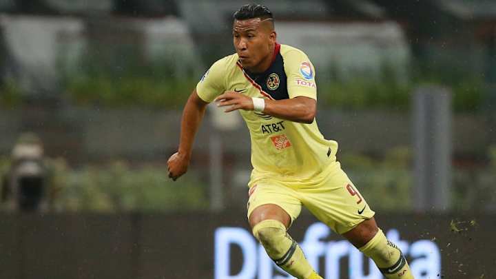 El padre de Roger Martínez revela el futuro de su hijo en el América