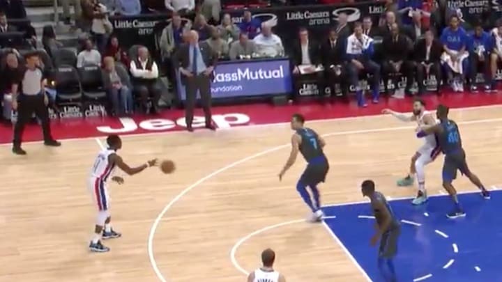 Blake Griffin and Reggie Jackson Had the Most Useless Possession of the NBA Season