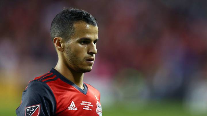Sebastián Giovinco está molesto con directiva del Toronto FC y los retó a definir su futuro pronto