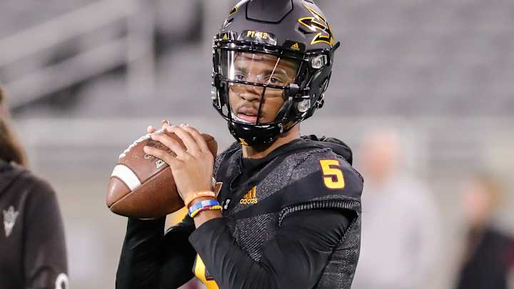 Herm Edwards Names True Freshman Jayden Daniels as ASU's Starting QB