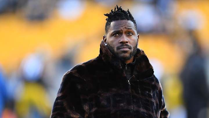 Report: Antonio Brown Not Arrested After Alleged Involvement in Domestic Dispute