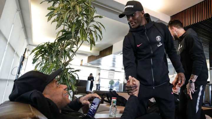 'Cazan' a Mbappé echando un ojo a la agenda del FC Barcelona