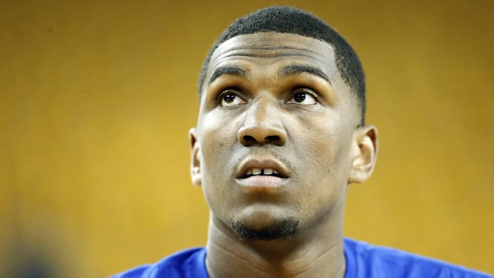 Kevon Looney Plans to Return to Warriors With Three-Year, $15 Million Deal Kevon Looney Plans to Return to Warriors With Three-Year, $15 Million Deal