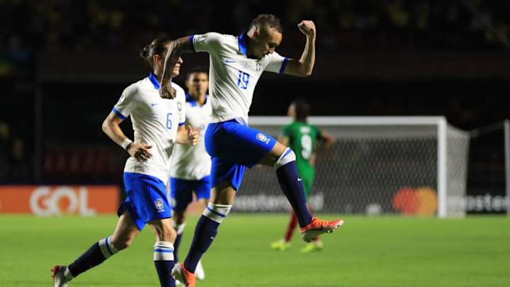 Transfer Rumours: Everton to United, Trippier to Juve, Tokoz to Liverpool or Arsenal and More