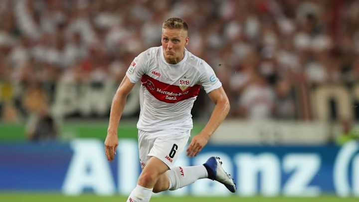 Santiago Ascacíbar fue separado del plantel de Stuttgart por "razones disciplinarias" Santiago Ascacíbar fue separado del plantel de Stuttgart por "razones disciplinarias"