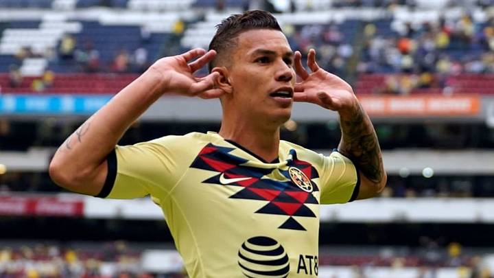 El porto pone una pausa a las negociaciones por Mateus Uribe