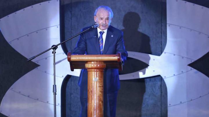 Billy Álvarez habría cedido el poder en Cruz Azul para evitar una demanda