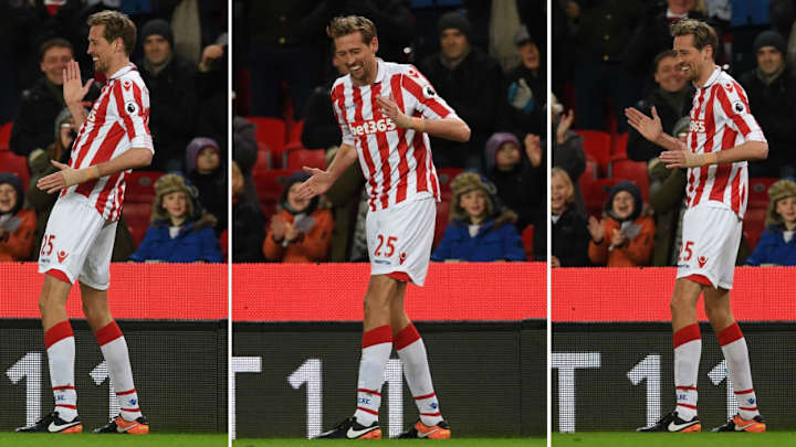 Peter Crouch: 9 of the Striker's Best Moments Following Retirement