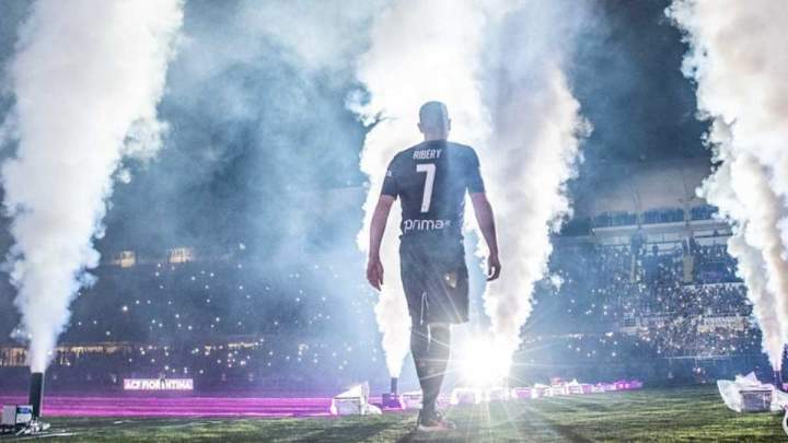 VÍDEO | La increíble presentación de Ribéry en la Fiorentina