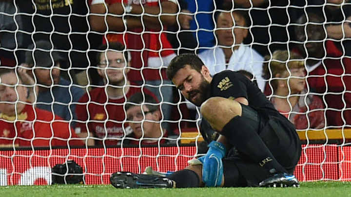 Alisson Becker se lesionó y no podrá jugar en la Supercopa de Europa