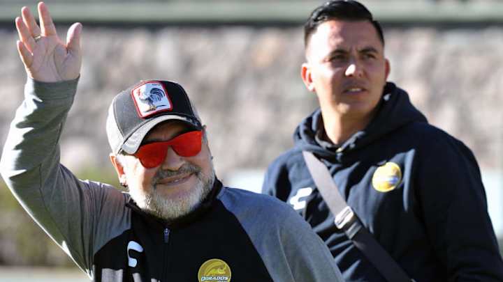 Dorados volvió a ganar y Diego Maradona hizo un baile que se volvió viral Dorados volvió a ganar y Diego Maradona hizo un baile que se volvió viral