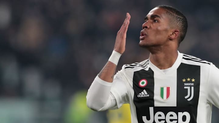 Juventus Forward Douglas Costa Unharmed After Being Involved in Car Crash Near Turin