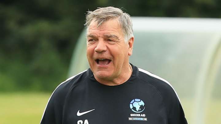 Sam Allardyce Distances Himself From 'Difficult' Huddersfield Job After David Wagner Exit Sam Allardyce Distances Himself From 'Difficult' Huddersfield Job After David Wagner Exit