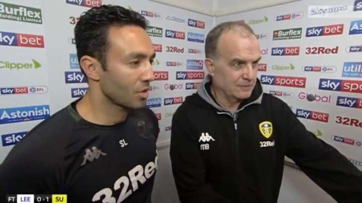 INSÓLITO | Un periodista abandonó una entrevista por las repreguntas del "Loco" Bielsa