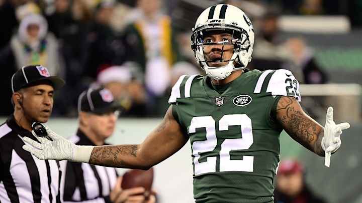 Beware the Cycle That Often Follows an NFL Free Agency Splurge Beware the Cycle That Often Follows an NFL Free Agency Splurge