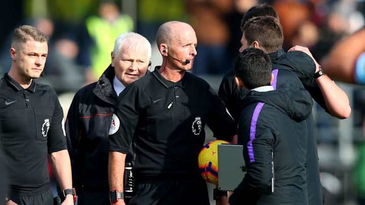 Mike Dean Reveals Details of Mauricio Pochettino Confrontation After Spurs Defeat to Burnley