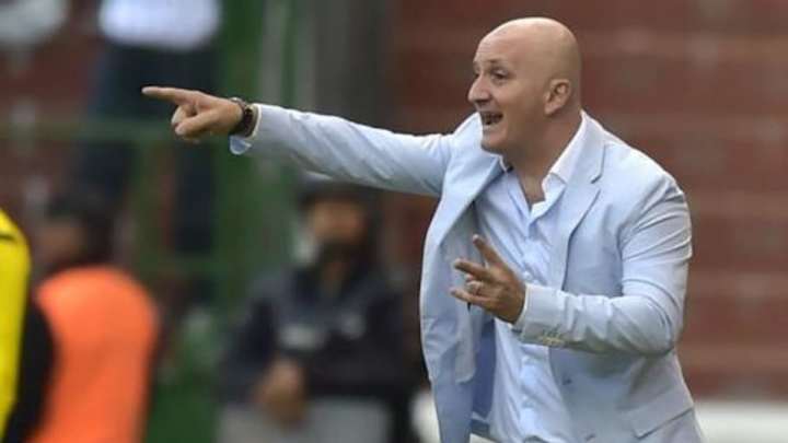 Los hinchas de LDU quieren que Franklin Salas sea el reemplazo de Repetto