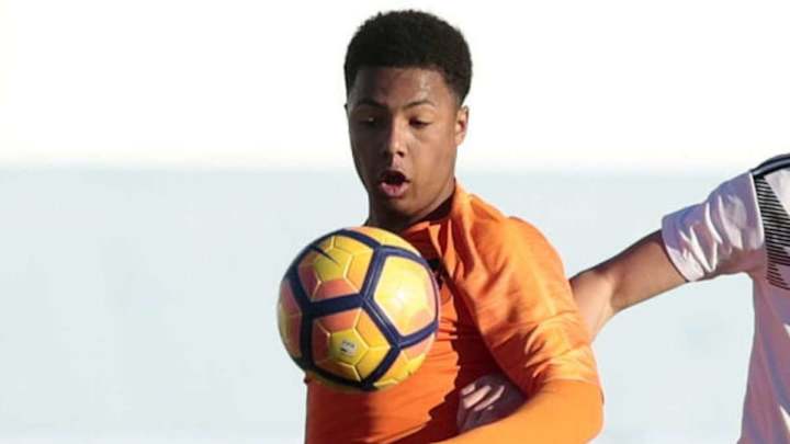 Man Utd Appear to Complete First Summer Signing as Young Ajax Star Announces Move on Instagram