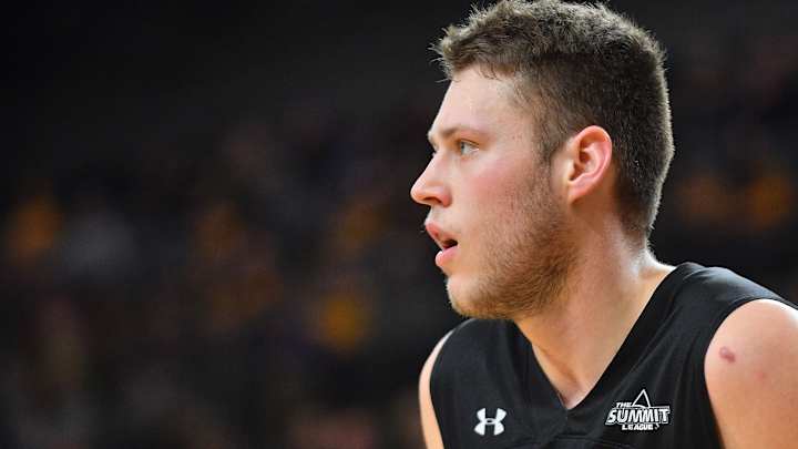 Mike Daum Now Among Top-10 Career Scorers as SDSU Gets 92-83 Win