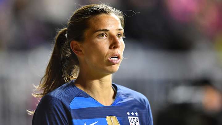 WATCH: Tobin Heath Secures Draw as USWNT's Defensive Frailties Get Exposed by England