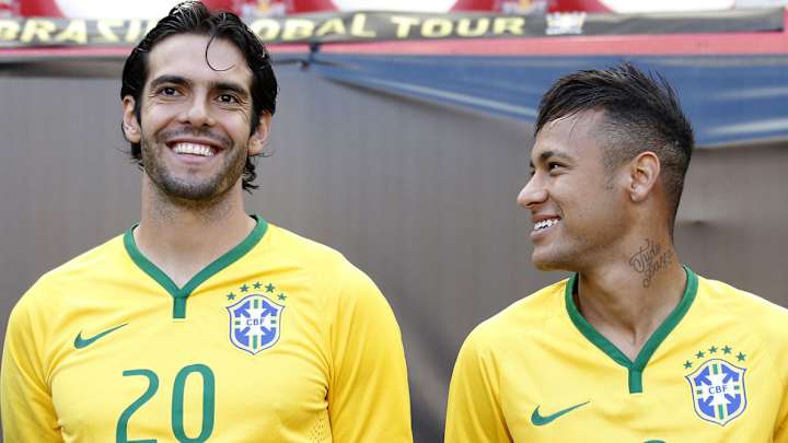 Kaka Urges Neymar to Stay at PSG, Offers Advice to Brazilian Countryman Kaka Urges Neymar to Stay at PSG, Offers Advice to Brazilian Countryman