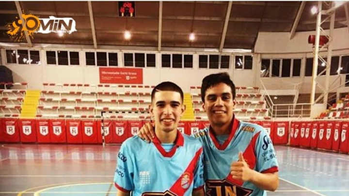 Quién es Román Cano, el crack del 'gol imposible' que hizo explotar las redes sociales