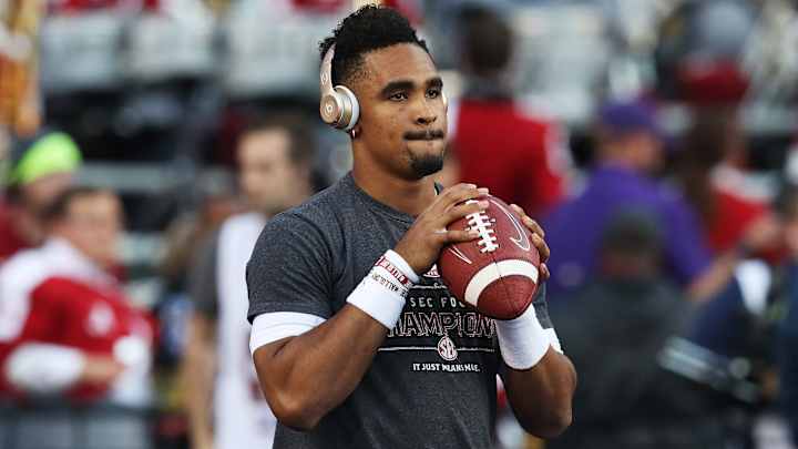 2019 Preview: Oklahoma's Offensive Ceiling Still Sky-High With Jalen Hurts Under Center 2019 Preview: Oklahoma's Offensive Ceiling Still Sky-High With Jalen Hurts Under Center